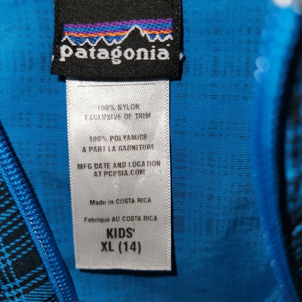 Patagonia Kids Turquoise & Black Plaid Full Zip Hooded Jacked Size XL/14 Pockets